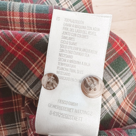 Fossil Set of 2 Button Down Winter Flannel Plaid Shirts Red and Green Large - Picture 8 of 14